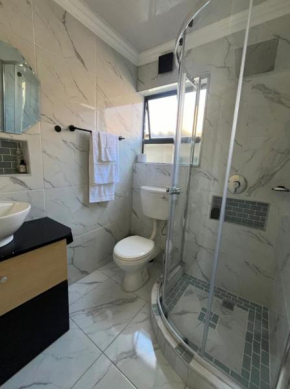Cosy 1 bedroom and jacuzzi in Muizenberg